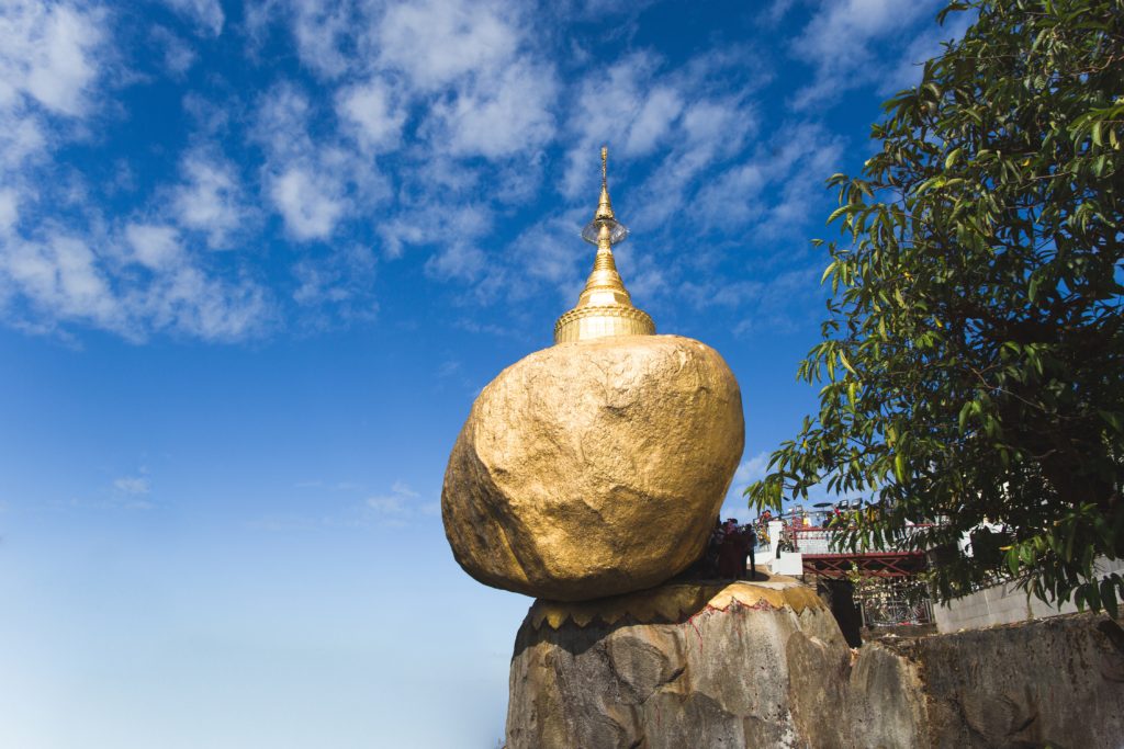 Dlaczego warto zwiedzić Birmę